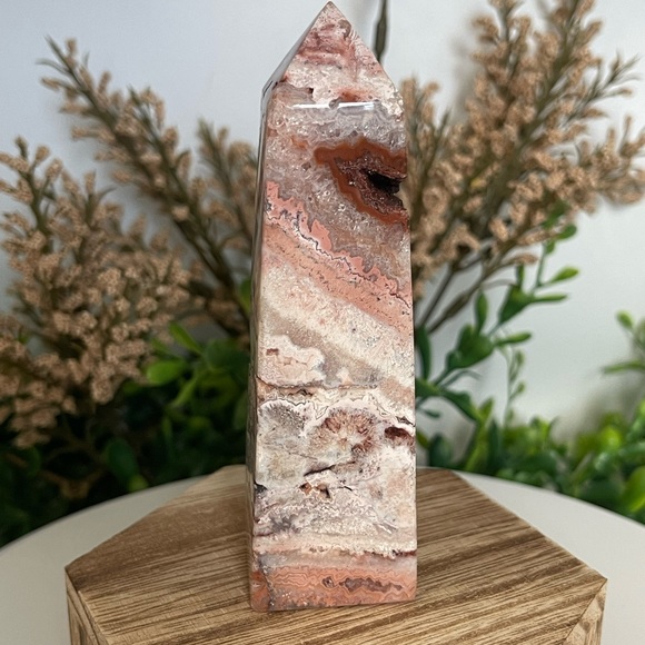 Crazy Lace Tower  4” - Picture 5 of 10